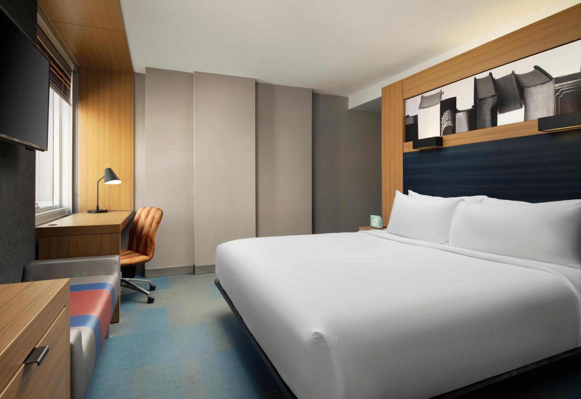 Aloft Chicago Downtown River North Екстериор снимка