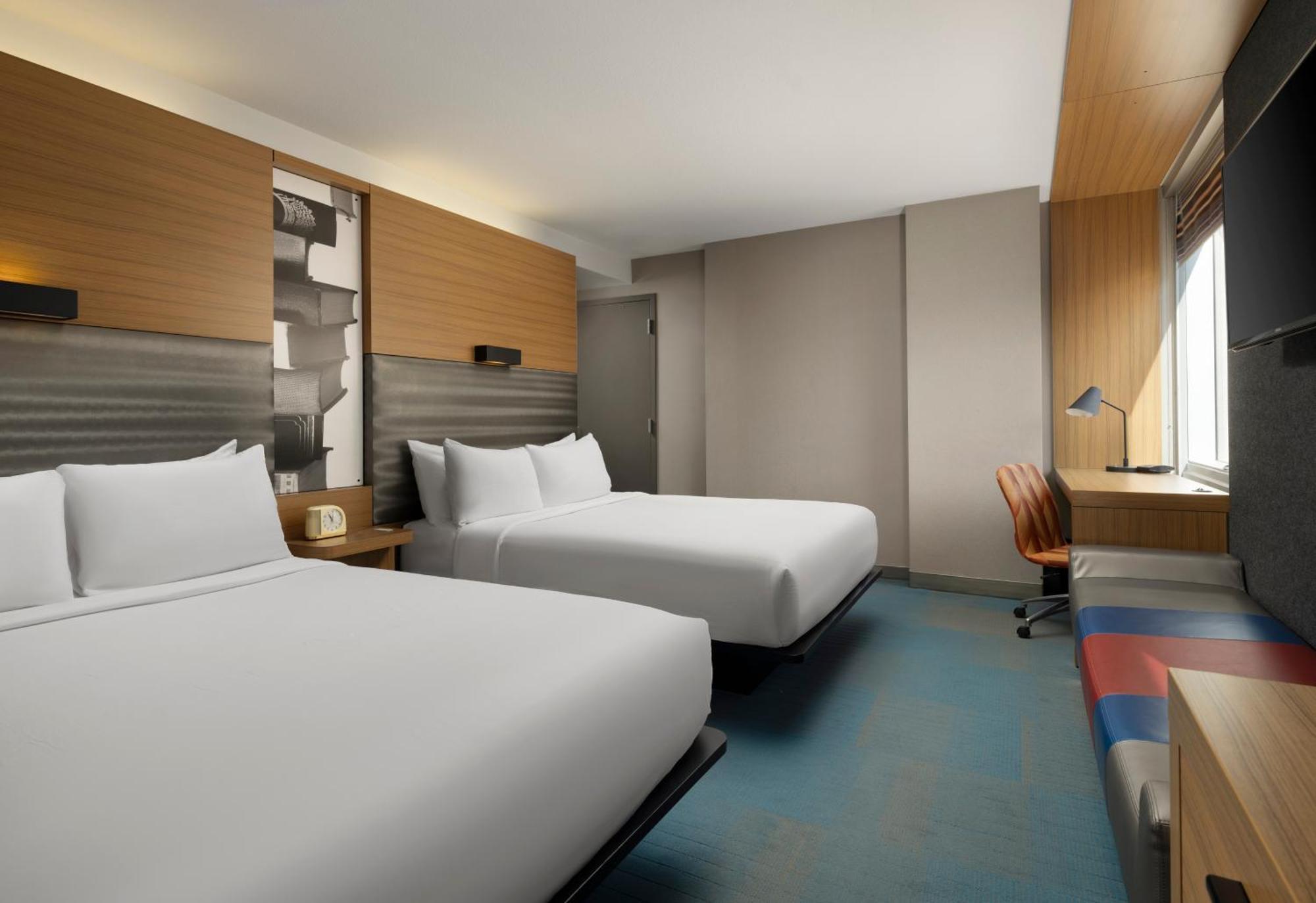 Aloft Chicago Downtown River North Екстериор снимка