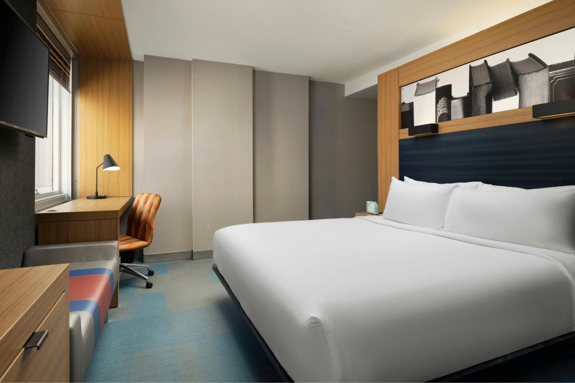 Aloft Chicago Downtown River North Екстериор снимка